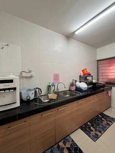 Anggun Tiara kitchen