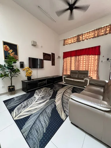 Anggun Tiara living room