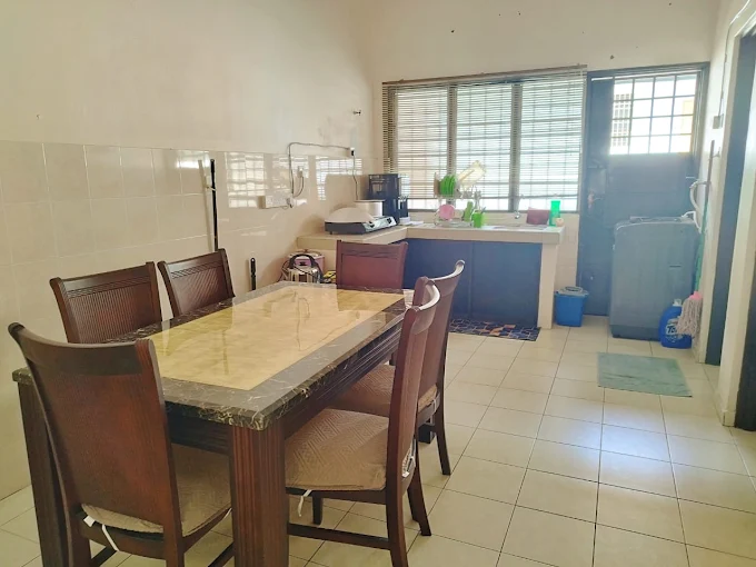 Suria Hillview kitchen