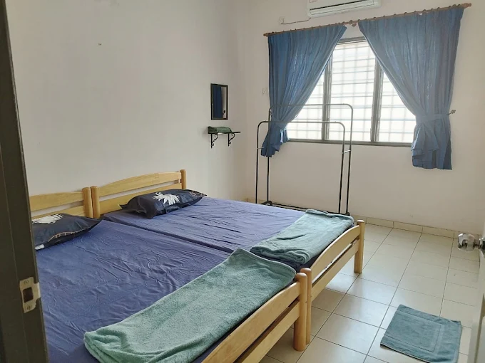 Suria Hillview bedroom