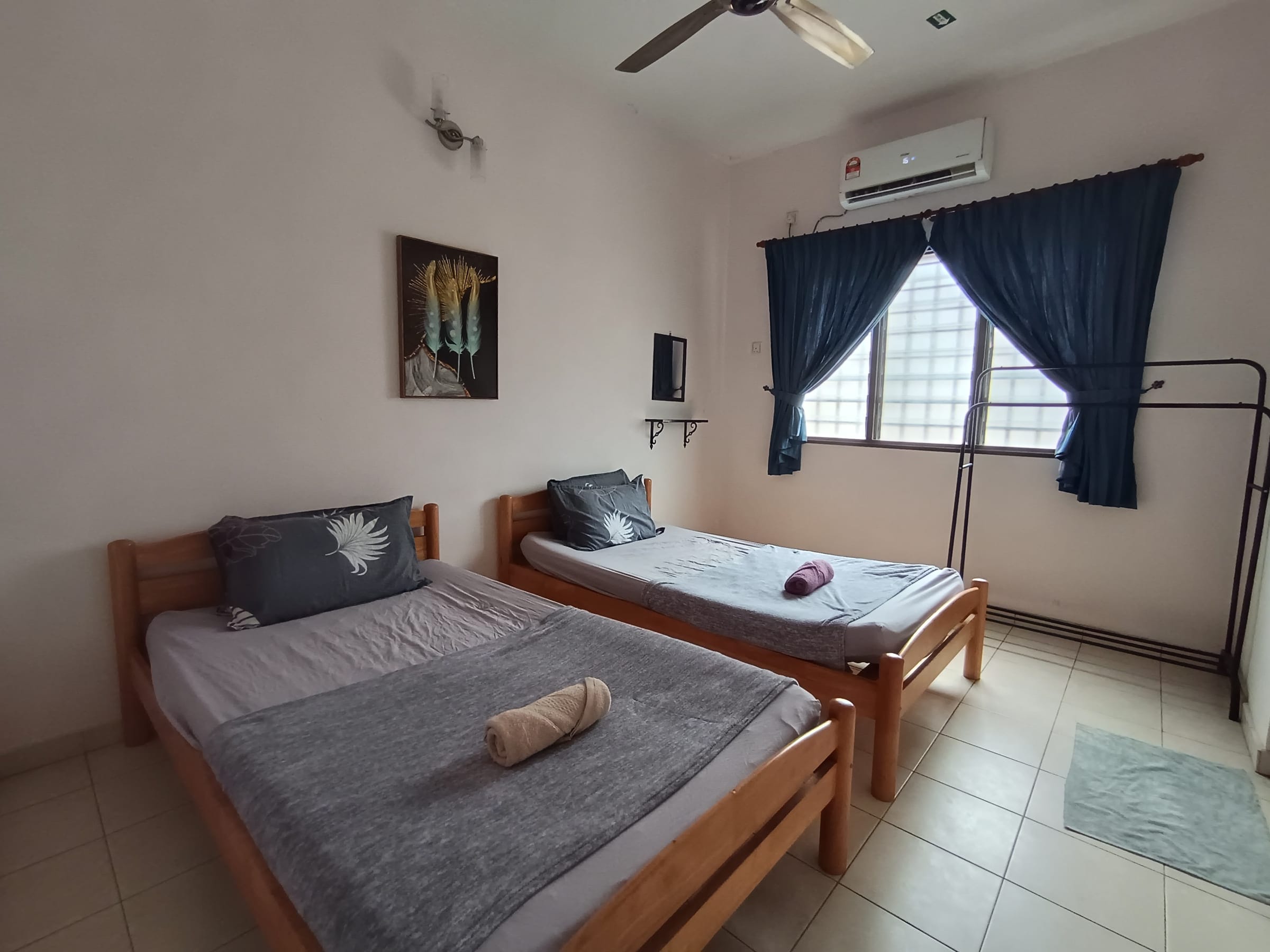 Bilik tidur kedua Suria Hillview